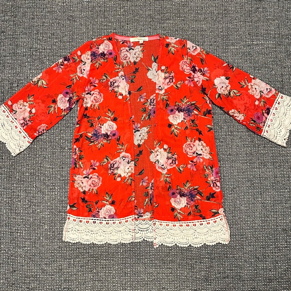 Rewind Red Floral Kimono with Lace Trim